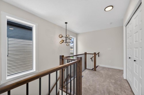 1059 Bayview Crescent, Airdrie, AB - Indoor Photo Showing Other Room