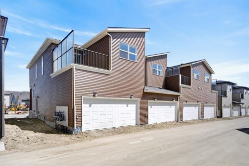 1059 Bayview Crescent, Airdrie, AB - Outdoor With Exterior
