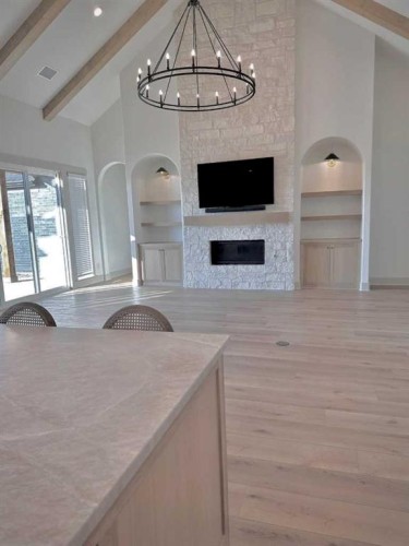 379 Muirfield Crescent, Lyalta, AB - Indoor With Fireplace
