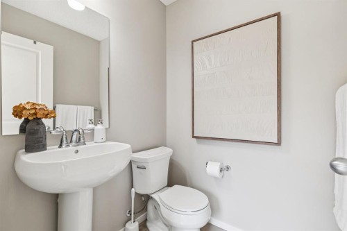 73 Marine Drive Se, Calgary, AB - Indoor Photo Showing Bathroom