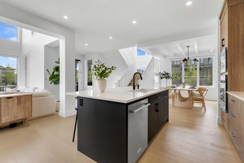 24 Alpine Common Sw, Calgary, AB - Indoor Photo Showing Kitchen With Upgraded Kitchen
