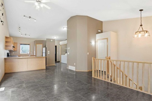 B-4810 47 Street, Olds, AB - Indoor