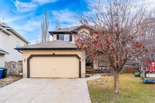 6 Douglas Woods Bay Se, Calgary, AB - Outdoor