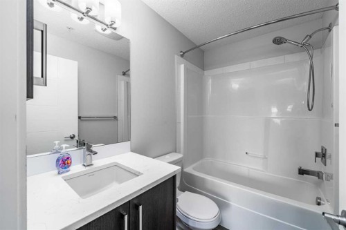 205-12 Sage Hill Terrace Nw, Calgary, AB - Indoor Photo Showing Bathroom