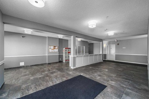 205-12 Sage Hill Terrace Nw, Calgary, AB - Indoor Photo Showing Other Room