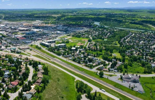 55 Heritage Manor, Cochrane, AB - Outdoor With View