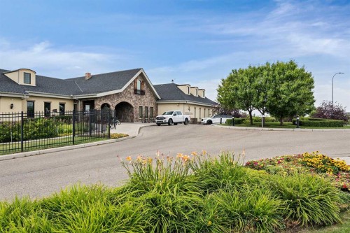 31 Cranford Close Se, Calgary, AB - Outdoor