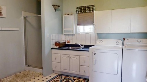 265061 A Hwy 785, Rural Willow Creek No. 26, M.D. Of, AB - Indoor Photo Showing Laundry Room