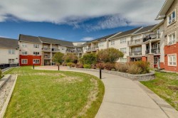 337-26 Val Gardena View SW Calgary, AB T3H 5Z5