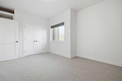 2124 32 Avenue Sw, Calgary, AB 