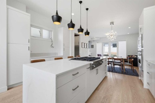 2124 32 Avenue Sw, Calgary, AB 
