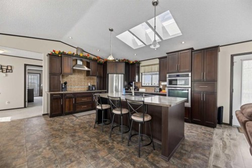 33006 Range Road 290, Rural Mountain View County, AB 