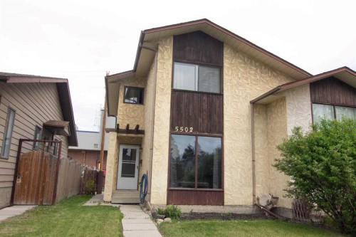 5502 Temple Road Ne, Calgary, AB - Outdoor