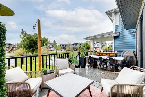 322 Creekstone Way Sw, Calgary, AB 