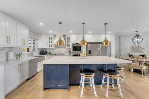 272 West Chestermere Drive, Chestermere, AB - Indoor Photo Showing Kitchen With Stainless Steel Kitchen With Upgraded Kitchen