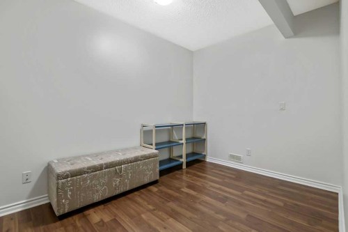 158 New Brighton Lane Se, Calgary, AB - Indoor