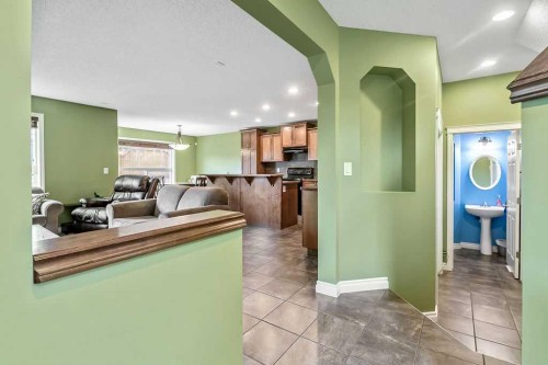 158 New Brighton Lane Se, Calgary, AB - Indoor Photo Showing Other Room