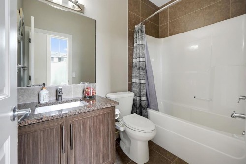25 Redstone Path Ne, Calgary, AB - Indoor Photo Showing Bathroom