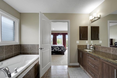 25 Redstone Path Ne, Calgary, AB - Indoor Photo Showing Bathroom