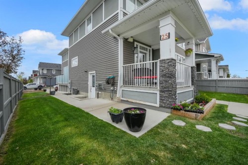 25 Redstone Path Ne, Calgary, AB - Outdoor