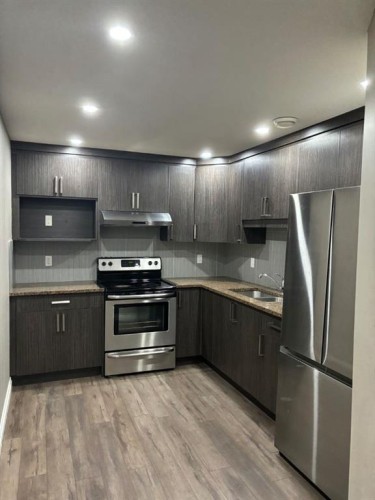 25 Redstone Path Ne, Calgary, AB - Indoor Photo Showing Kitchen
