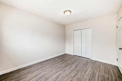 2918 Doverville Crescent Se, Calgary, AB - Indoor Photo Showing Other Room