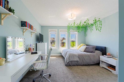 148 Marquis View Se, Calgary, AB 