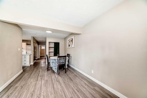 2311 Westmount Road Nw, Calgary, AB - Indoor