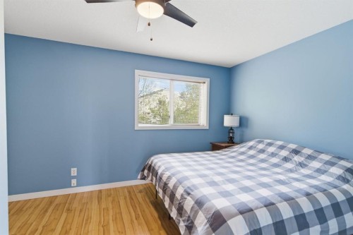 90 Coventry Lane Ne, Calgary, AB - Indoor Photo Showing Bedroom