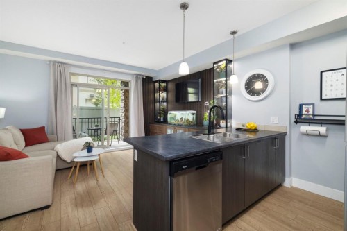 107-117 Copperpond Common Se, Calgary, AB 