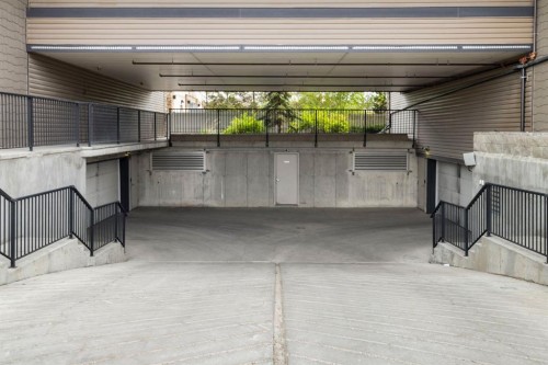 107-117 Copperpond Common Se, Calgary, AB 