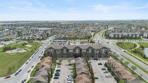 107-117 Copperpond Common Se, Calgary, AB 