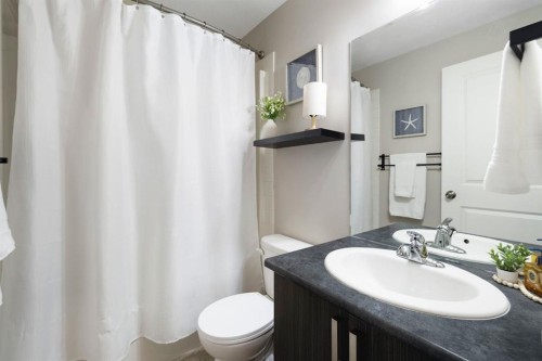 107-117 Copperpond Common Se, Calgary, AB 