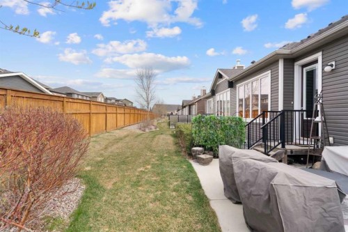 25 Fireside Landing, Cochrane, AB - Outdoor