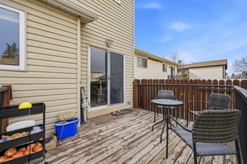 172 Castlebrook Road Ne, Calgary, AB - Outdoor With Deck Patio Veranda With Exterior