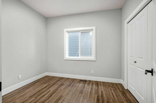 127 Creekstone Park Sw, Calgary, AB - Indoor Photo Showing Other Room