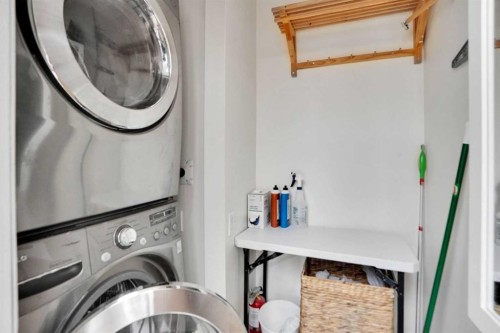 62 Macewan Park View Nw, Calgary, AB - Indoor Photo Showing Laundry Room