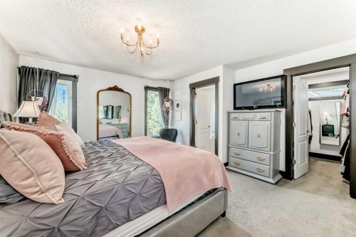 37 Lakeside Greens Close, Chestermere, AB 