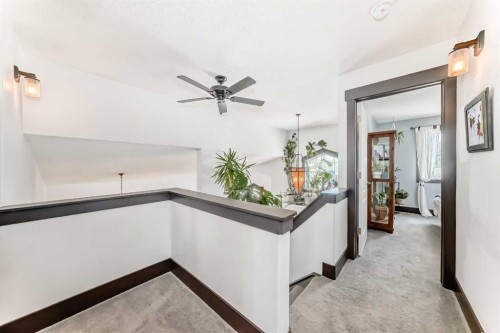 37 Lakeside Greens Close, Chestermere, AB 