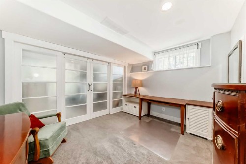 37 Lakeside Greens Close, Chestermere, AB 