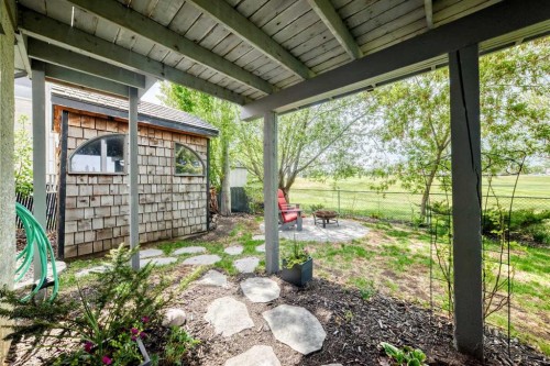 37 Lakeside Greens Close, Chestermere, AB 