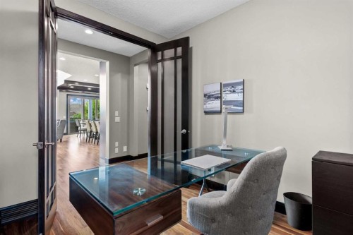 29 Quarry Court Se, Calgary, AB - Indoor