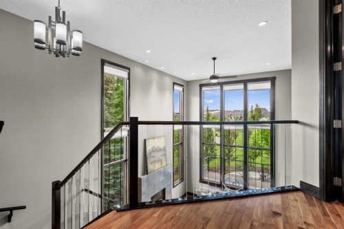 29 Quarry Court Se, Calgary, AB - Indoor Photo Showing Other Room