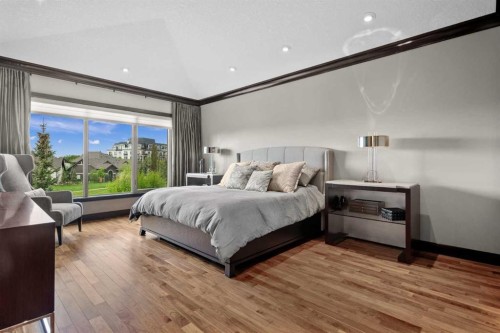 29 Quarry Court Se, Calgary, AB - Indoor Photo Showing Bedroom