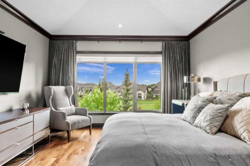 29 Quarry Court Se, Calgary, AB - Indoor Photo Showing Bedroom