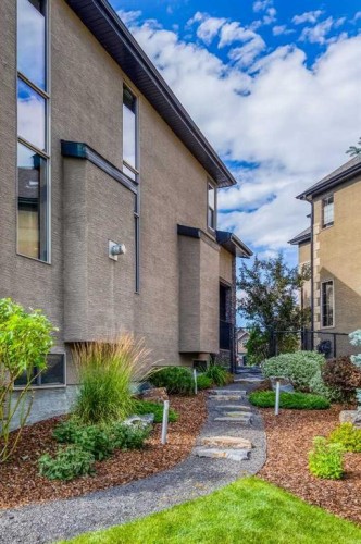 29 Quarry Court Se, Calgary, AB - Outdoor With Exterior