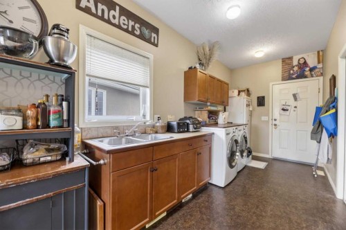 23 Lake Ridge, Olds, AB - Indoor