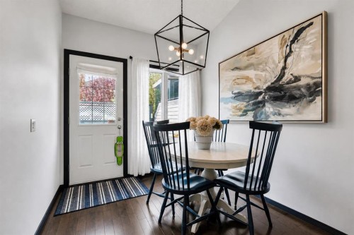 9 Chaparral Villas Se, Calgary, AB - Indoor Photo Showing Dining Room