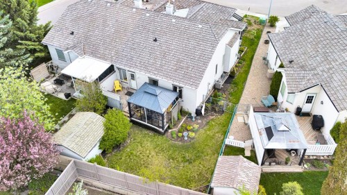 9 Chaparral Villas Se, Calgary, AB - Outdoor