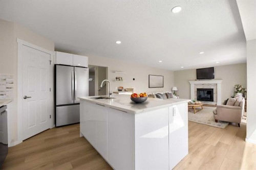 53 Riverview Close, Cochrane, AB 